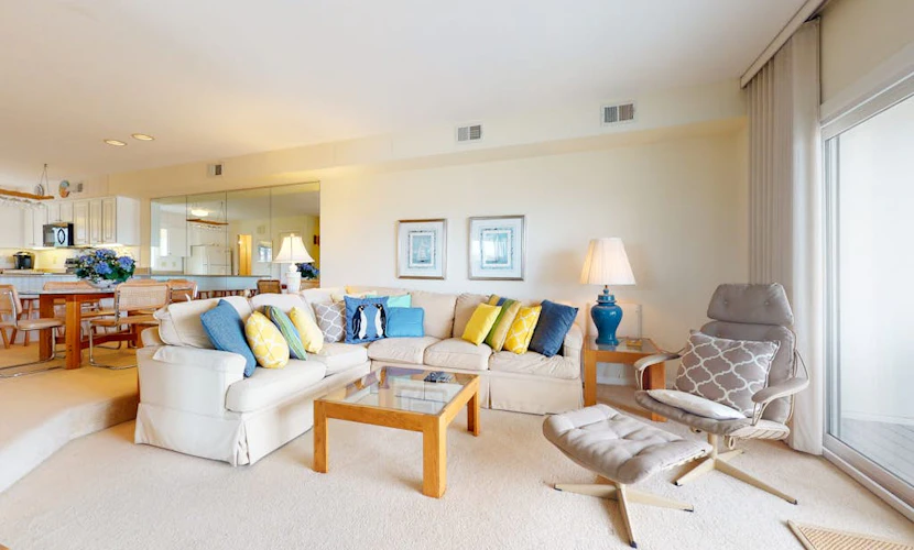 Seaside Villas oceanfront townhome with 2 balconies, beach access & sunrise view