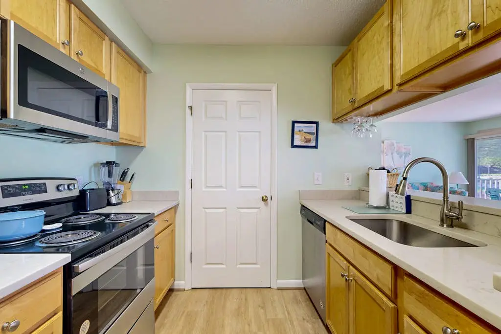 Sea Colony - 16004 Bayberry Ct