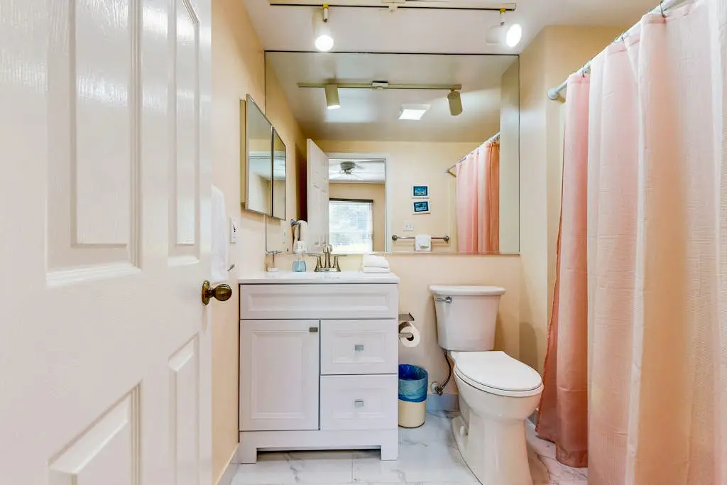 Sea Colony - 16004 Bayberry Ct