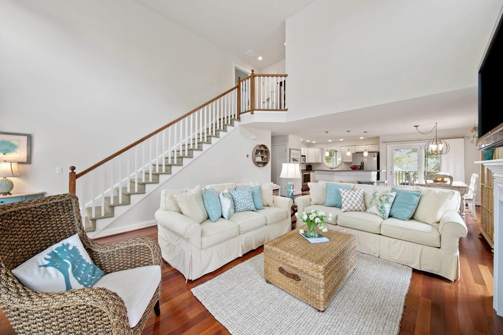 Bethany West home with grill, washer/dryer, WiFi, central AC, & pool