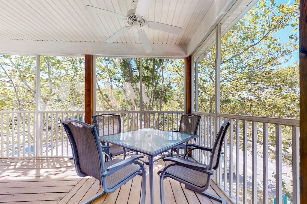 Sea Colony condo with multiple pools, sports courts & beach access