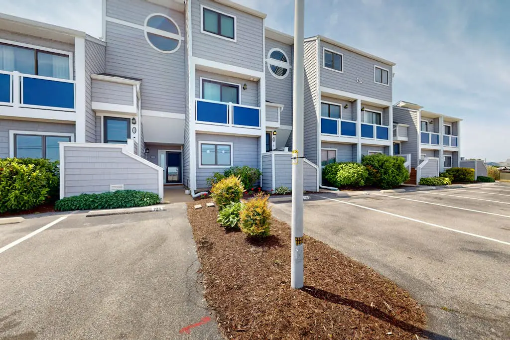 East of the Sun - 39620 E Sun Drive #715