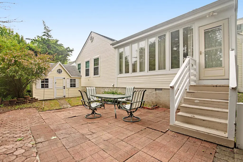 Clearwater - 38645 Jamestown Cir