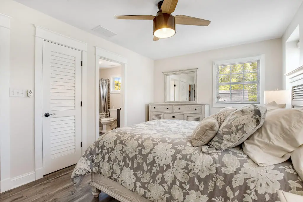 Town of Ocean View - 30680 Cedar Neck Rd