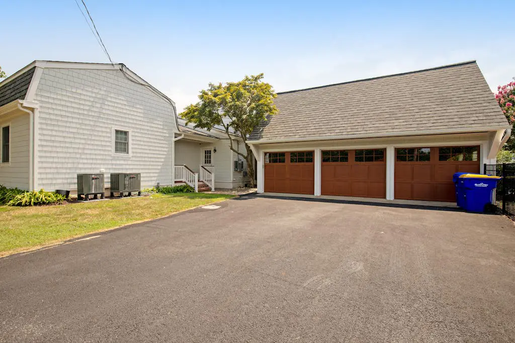 Town of Ocean View - 30680 Cedar Neck Rd