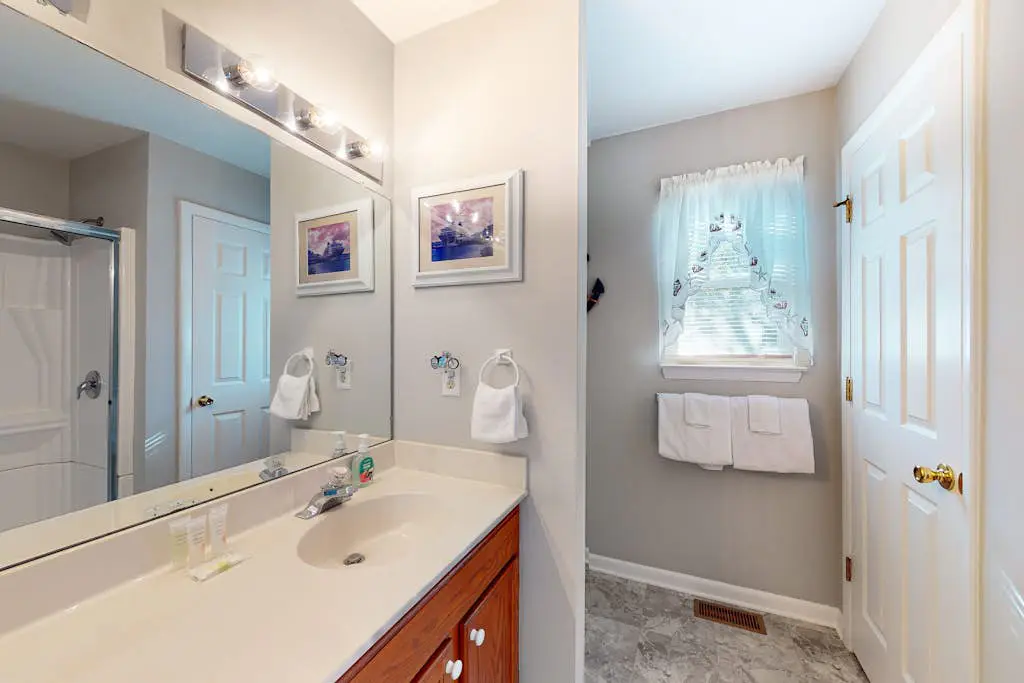 Bethany Bay - 37278 Fox Dr