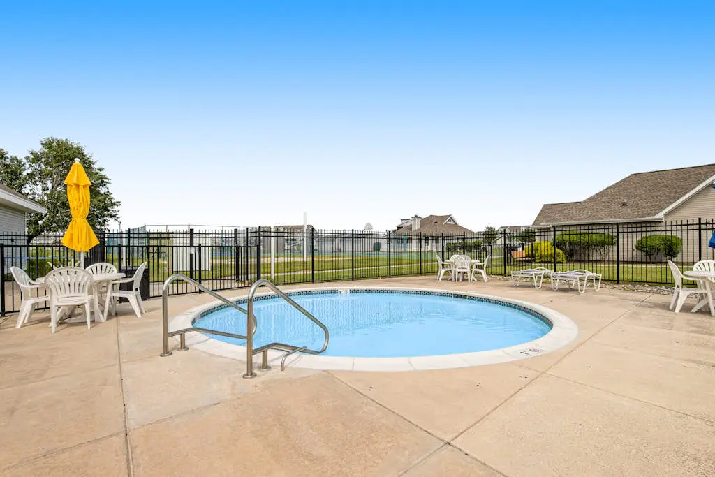 Bethany Bay - 37278 Fox Dr