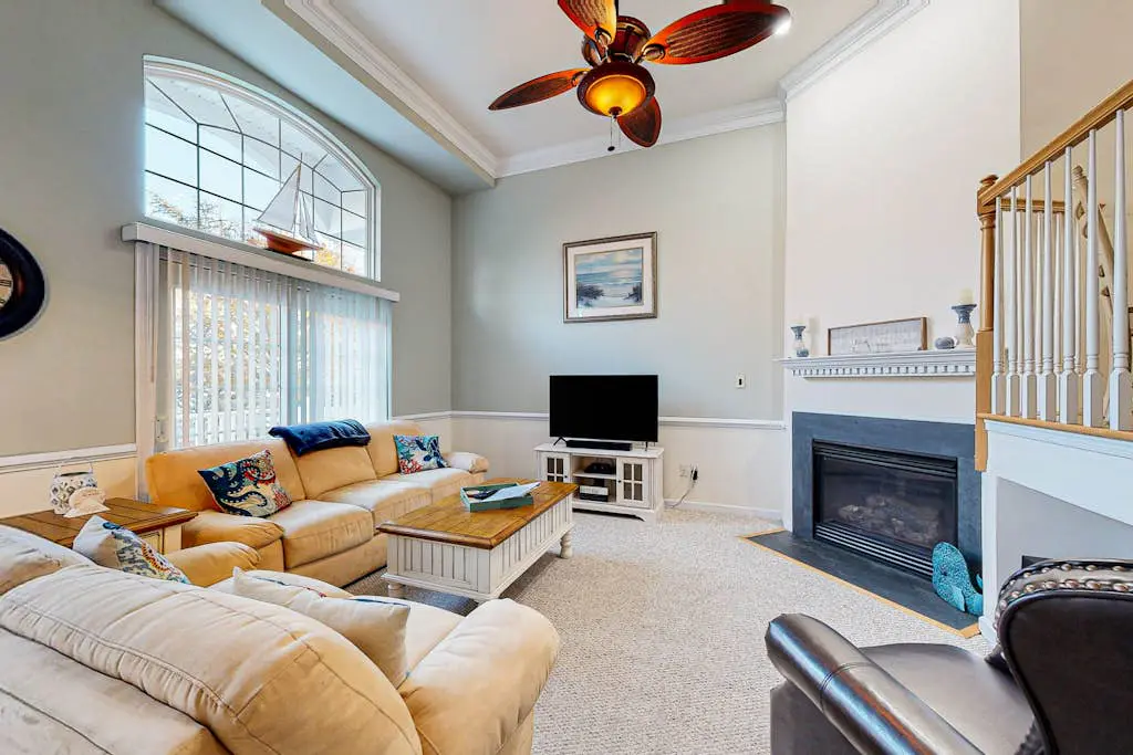 Bayside Bethany Lakes - 38335 N Mill Ln Unit #131