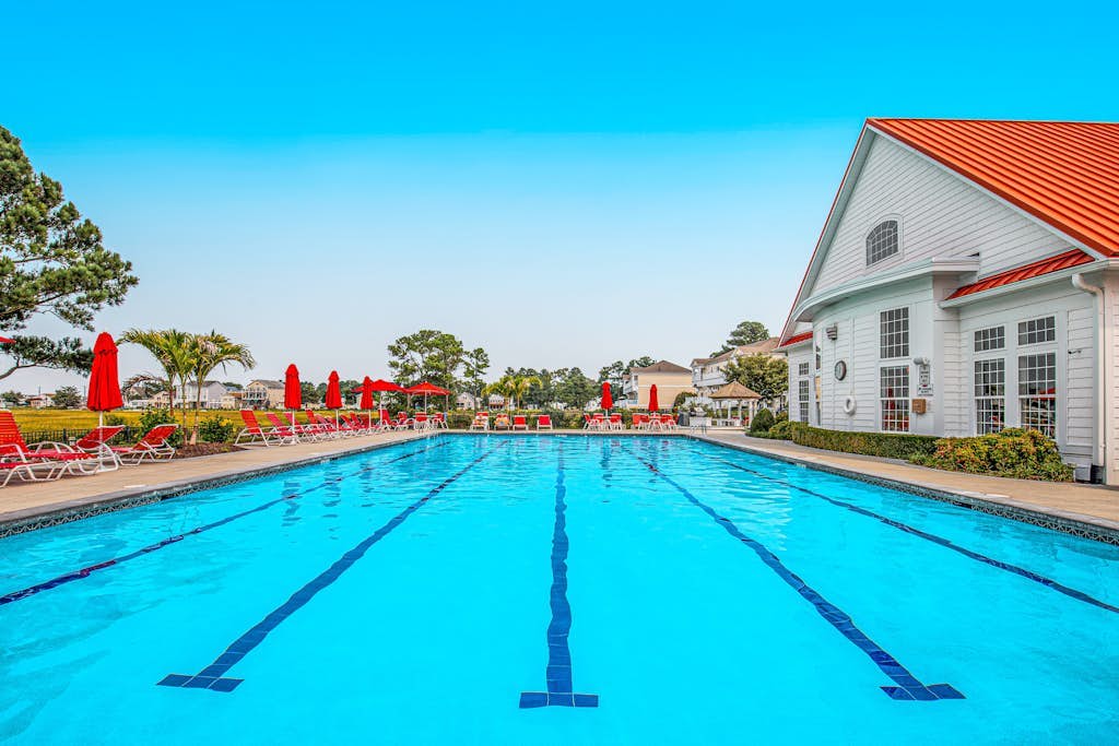 Bayside at Bethany Lakes condo with fireplace, AC, shared pool & tennis court
