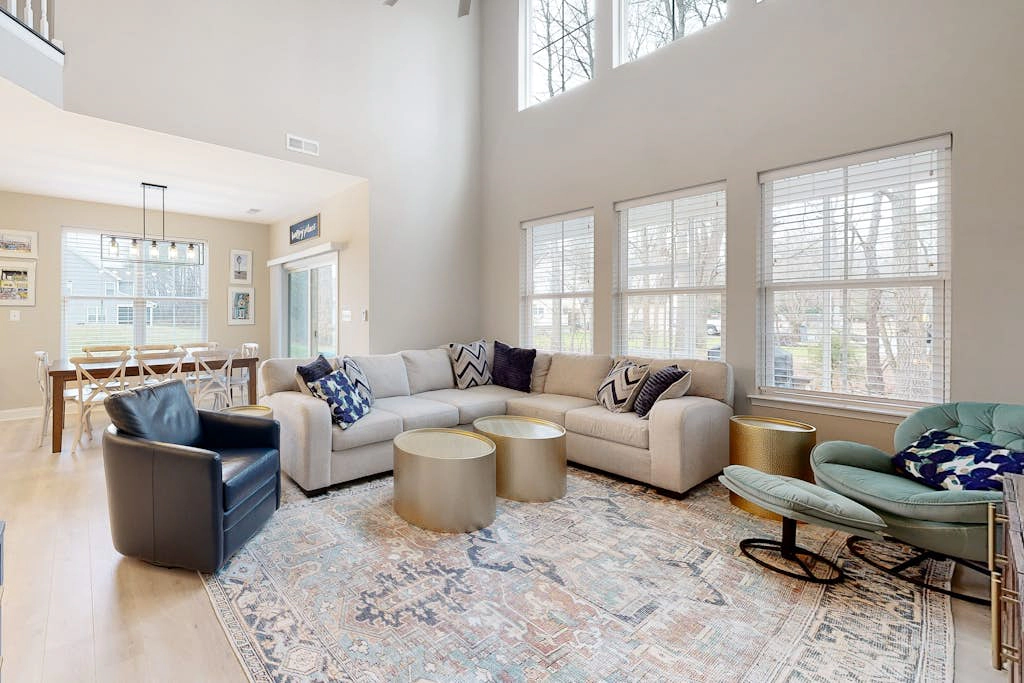 Bishops Landing - 38480 Carroll Dr