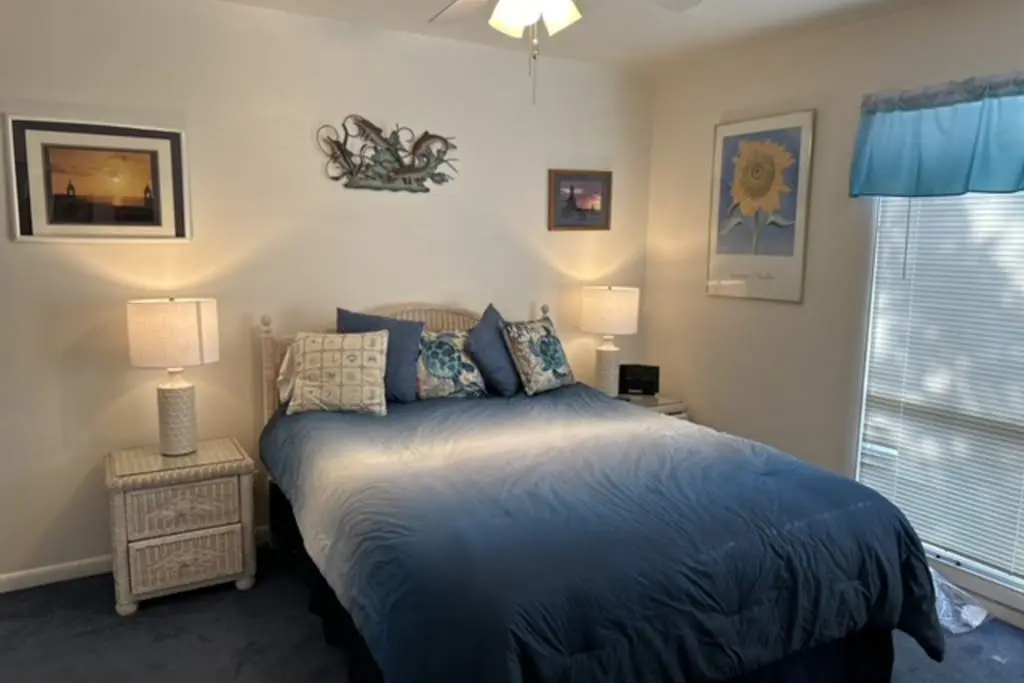 Sea Colony - 33577 West Lake View, Unit 1006B