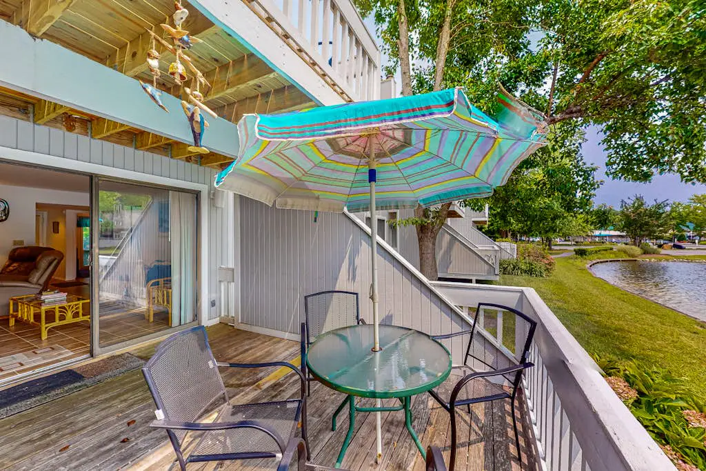 Sea Colony - 33577 West Lake View, Unit 1006B