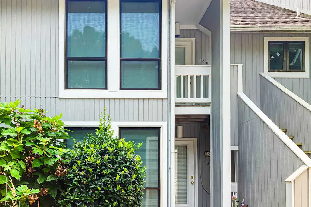 Sea Colony - 33577 West Lake View, Unit 1006B