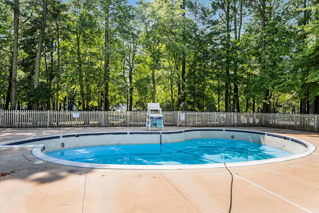 Sea Colony - 33577 West Lake View, Unit 1006B