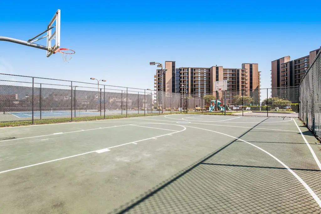 Sea Colony - 33577 West Lake View, Unit 1006B