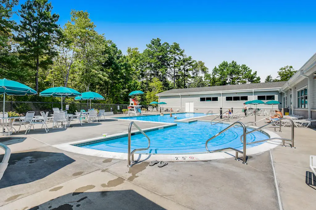 Sea Colony - 33577 West Lake View, Unit 1006B