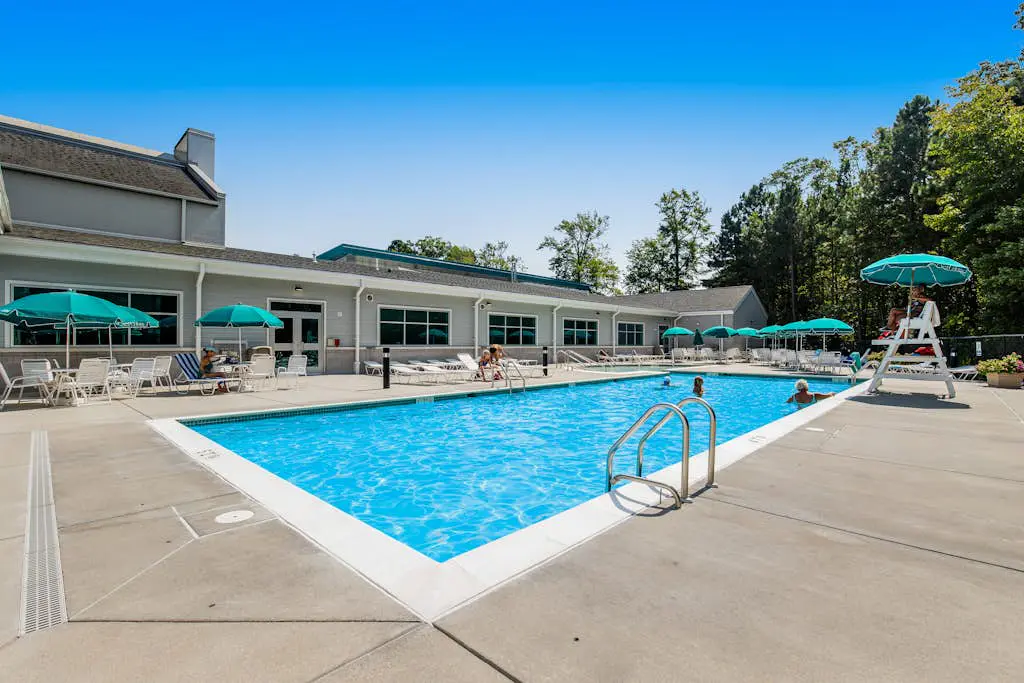 Sea Colony - 33577 West Lake View, Unit 1006B