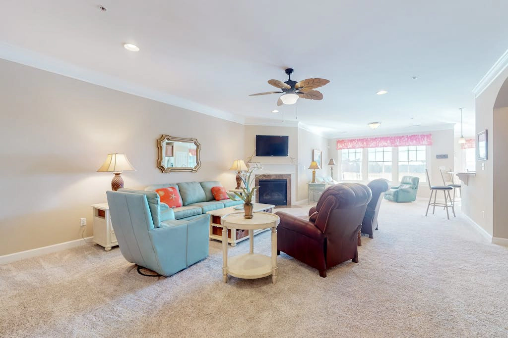 Bayside Resort - 31738 Lakeview Dr #202A