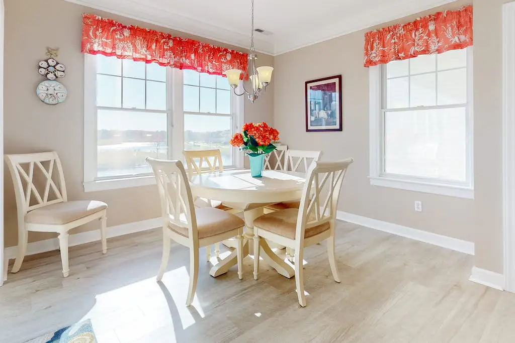 Bayside Resort - 31738 Lakeview Dr #202A