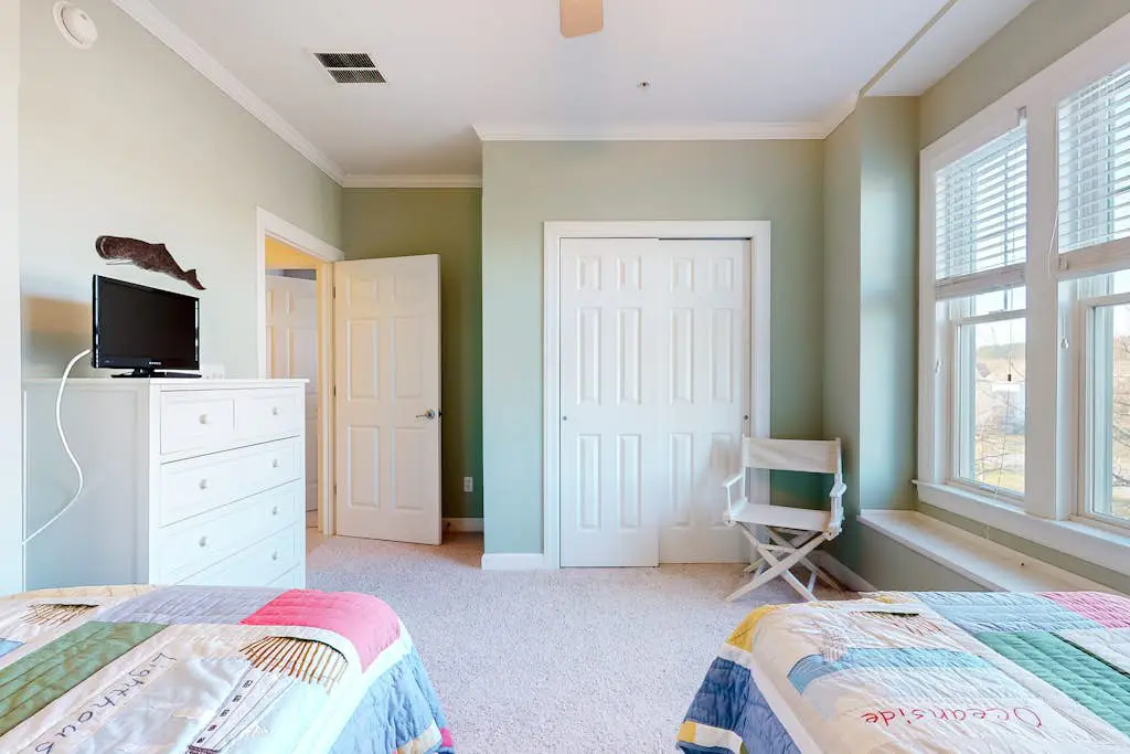Bayside Resort - 31738 Lakeview Dr #202A