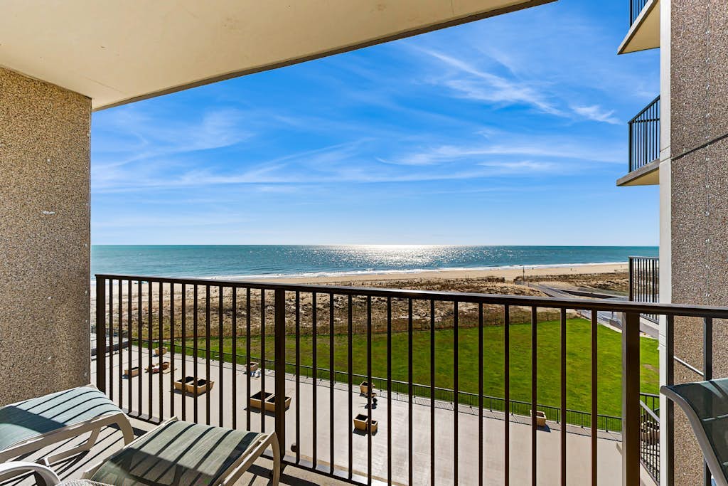 Sea Colony Ocean beachfront condo with 12 pools, sauna, tennis, private beach