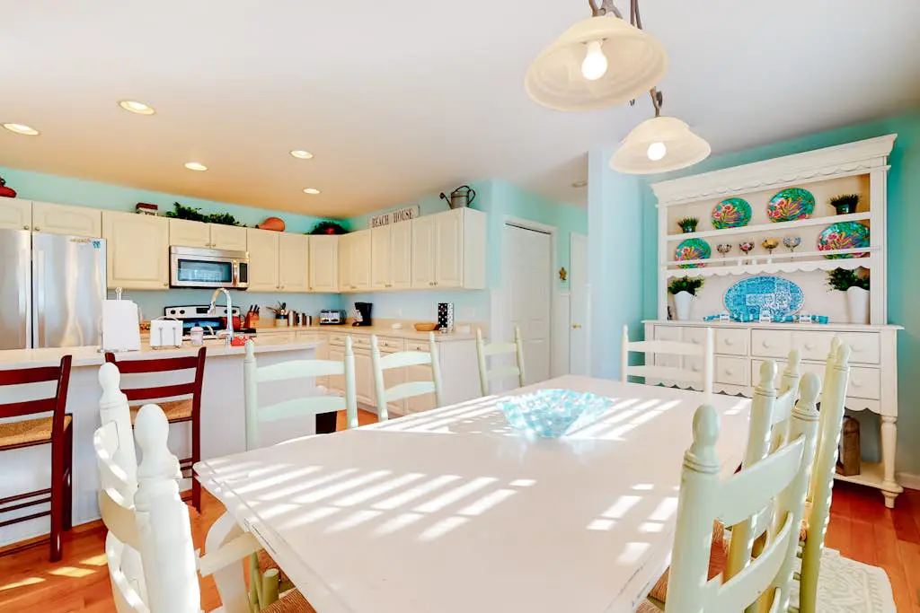 Waterside - 33829 Waterside Dr