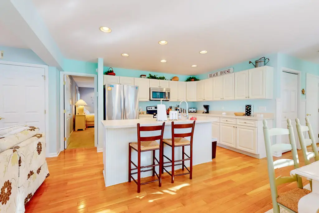 Waterside - 33829 Waterside Dr