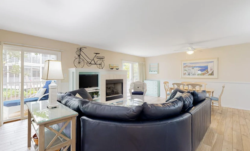 Sea Colony condo with access to pools, tennis courts, gym, & a private beach