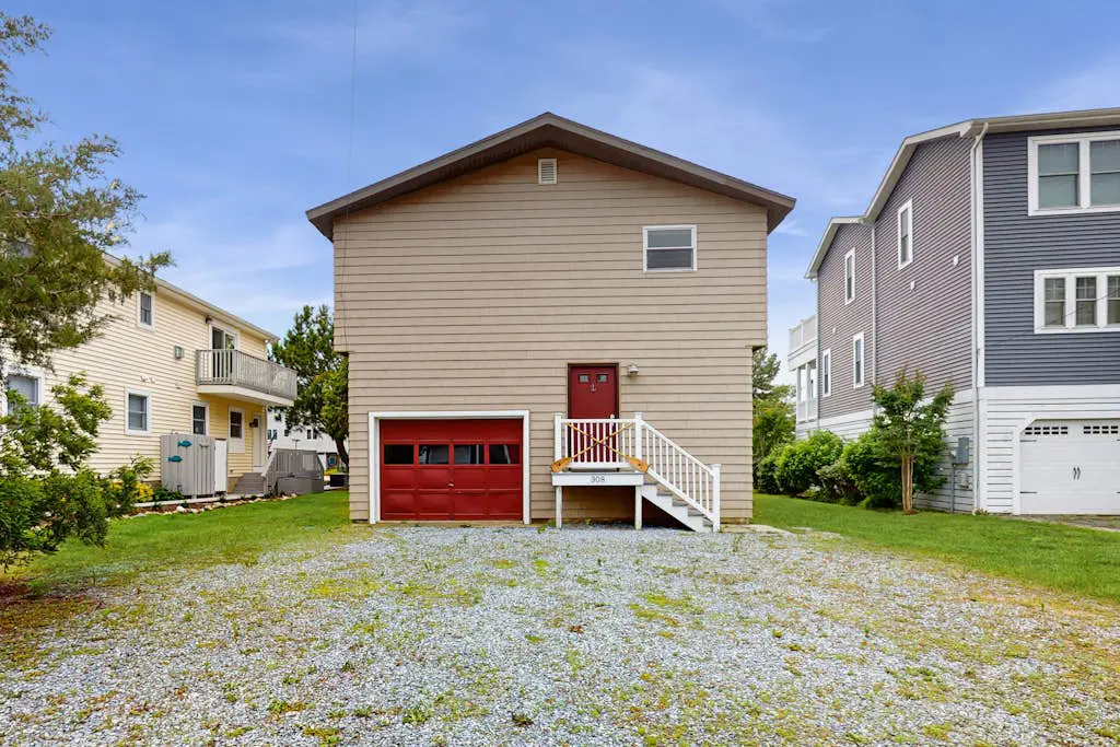 Town of South Bethany - 308 W 6th St