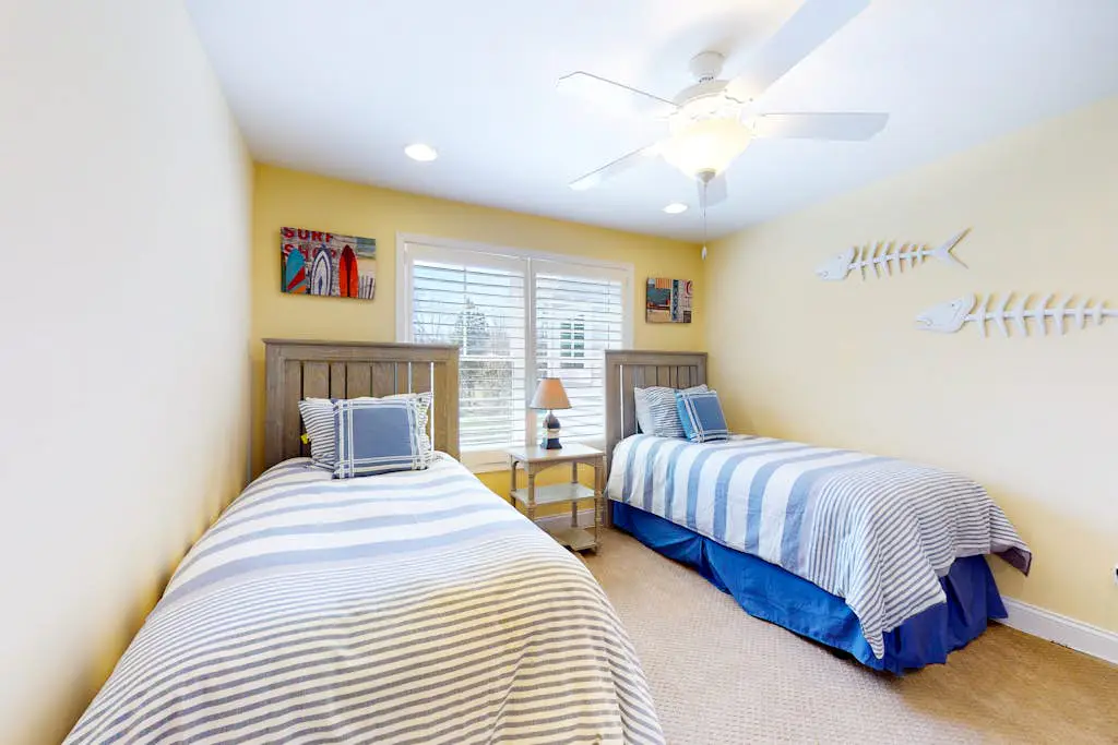 Bayside Resort - 26390 Seabreeze Lndg