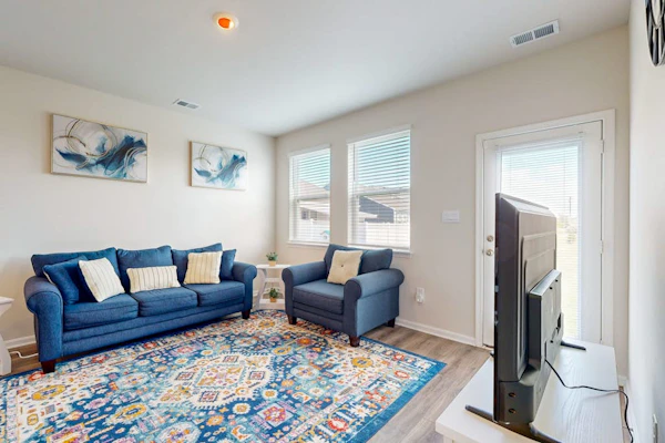 Newly remodeled - dog friendly townhome with pools, tennis, washer/dryer & AC