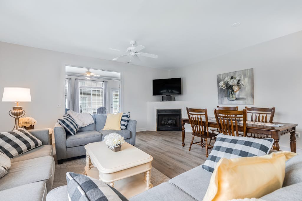 Bethany Breeze --- 38424 Driftwood Ct #629 | Townhouse in Frankford