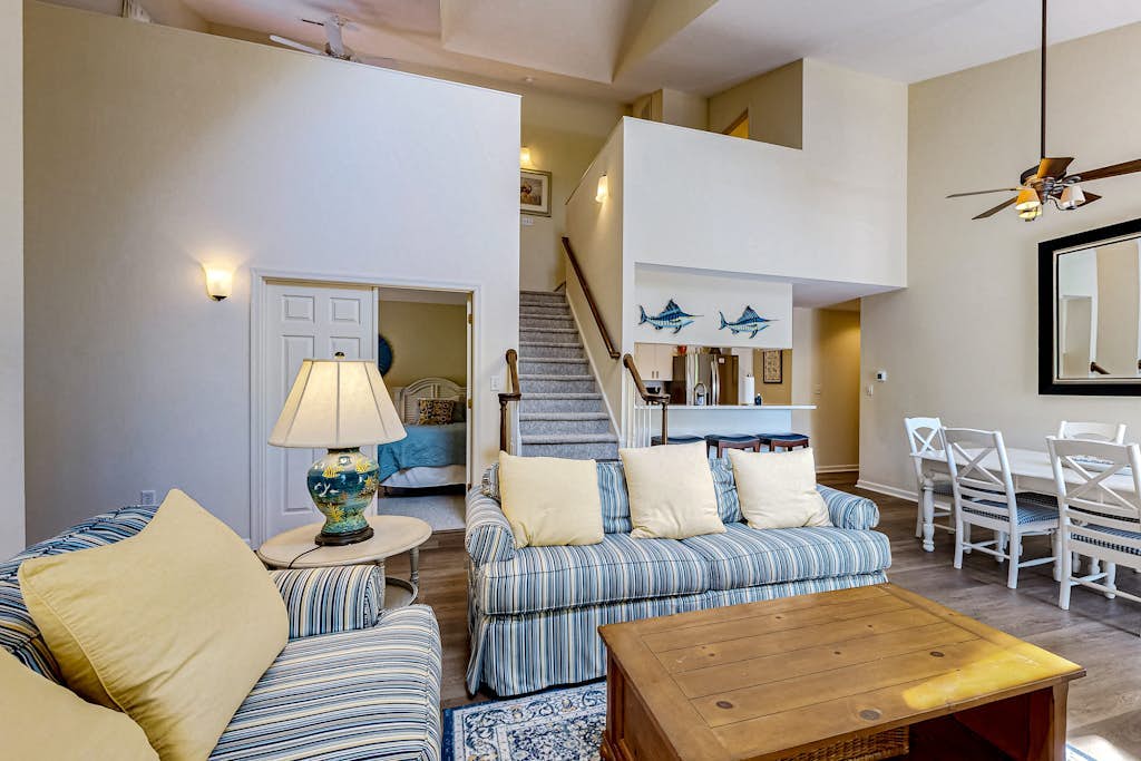 Sea Colony Tennis condo w/ basketball court, gym, pool & tennis courts