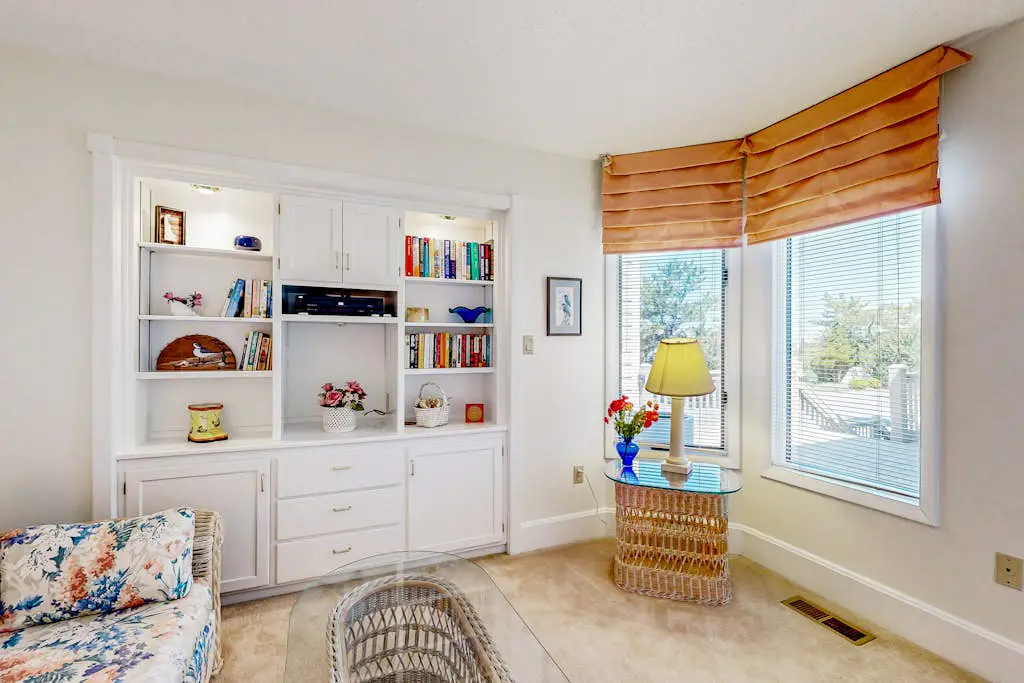 Kings Grant - 40097 E Oceanside Unit 21