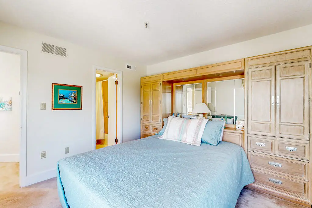 Kings Grant - 40097 E Oceanside Unit 21
