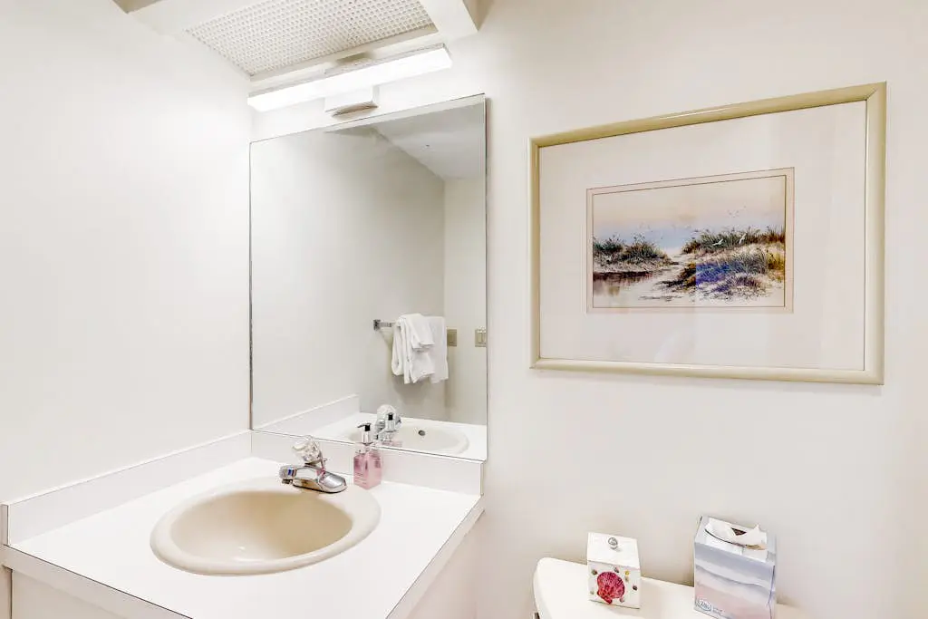 Kings Grant - 40097 E Oceanside Unit 21