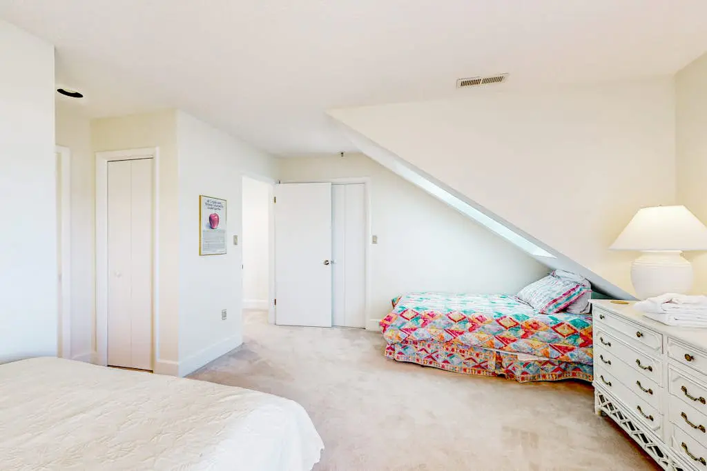Kings Grant - 40097 E Oceanside Unit 21