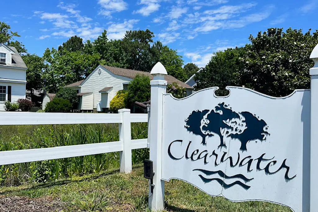 Clearwater - 34031 Monterray Ave