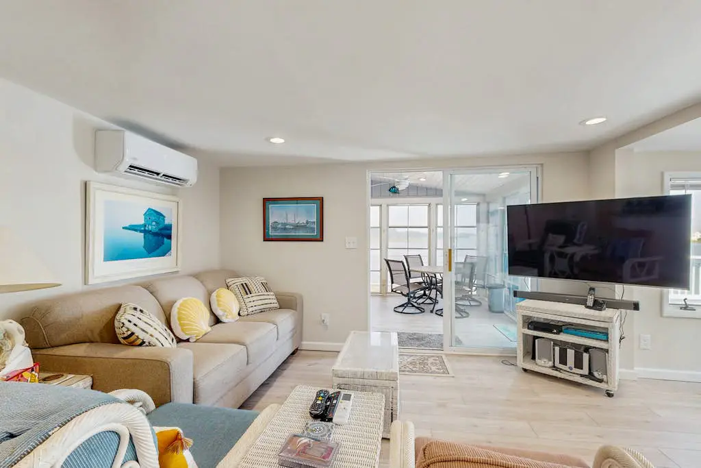 Town of Ocean View - 38253 Piney Point Rd