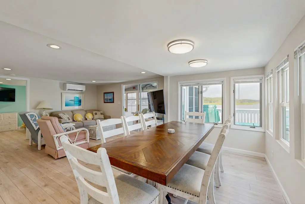 Town of Ocean View - 38253 Piney Point Rd