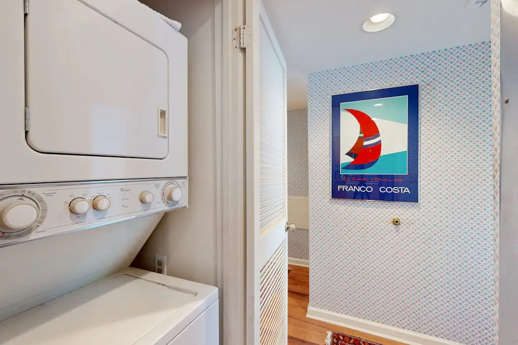 Sea Colony - 33577 West Lake View, Unit 1004B