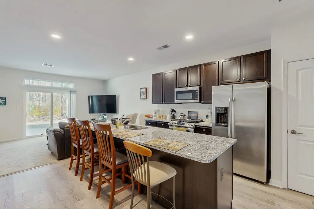 Friendship Creek - 35039 Dundee St