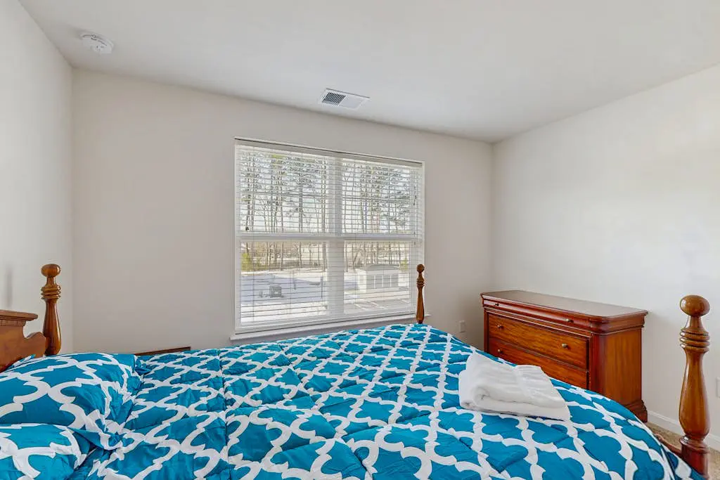 Friendship Creek - 35039 Dundee St