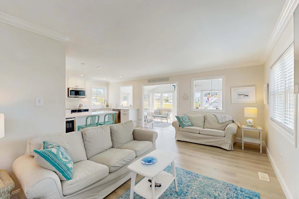 South Bethany pet friendly house w/patio, balcony & grill
