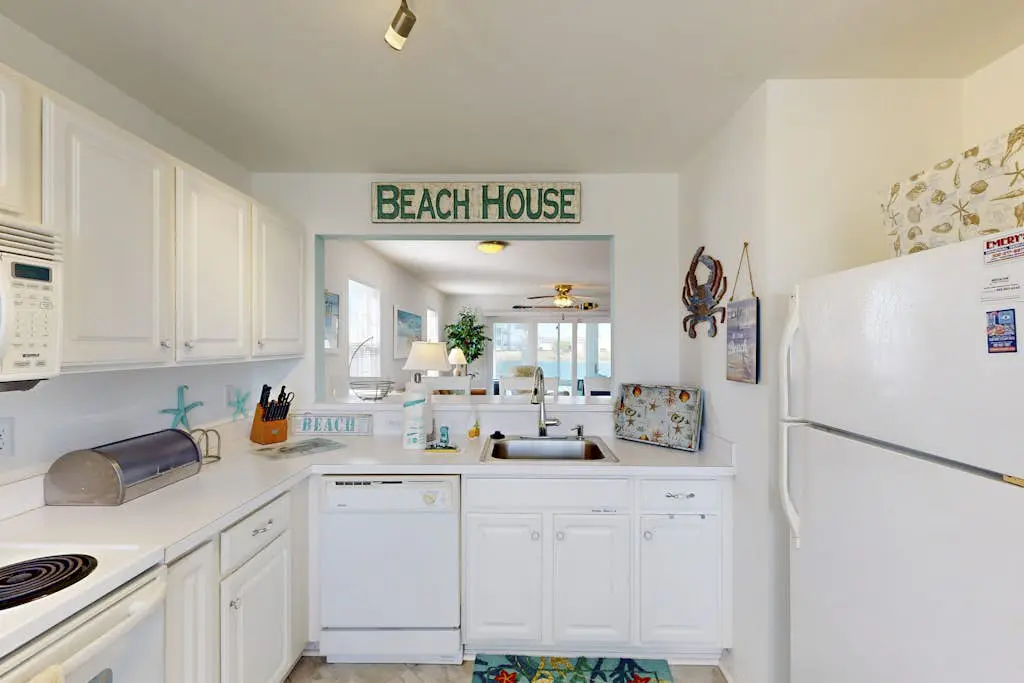 Bethany Bay - 1001 Pavilion Drive