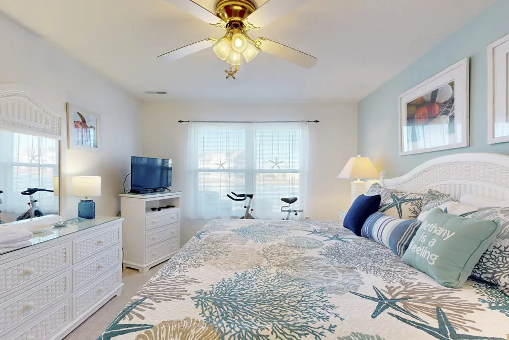 Bethany Bay - 1001 Pavilion Drive