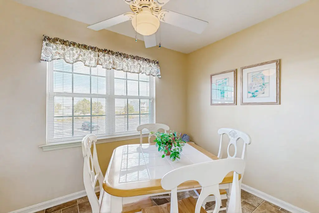 Bethany Bay - 1004 Pavilion Dr
