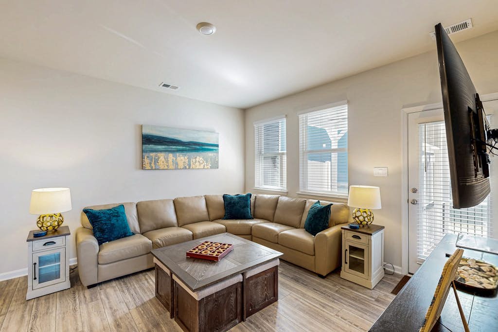 Millville by the Sea Townhome w/shared pool tennis courts, WIFI