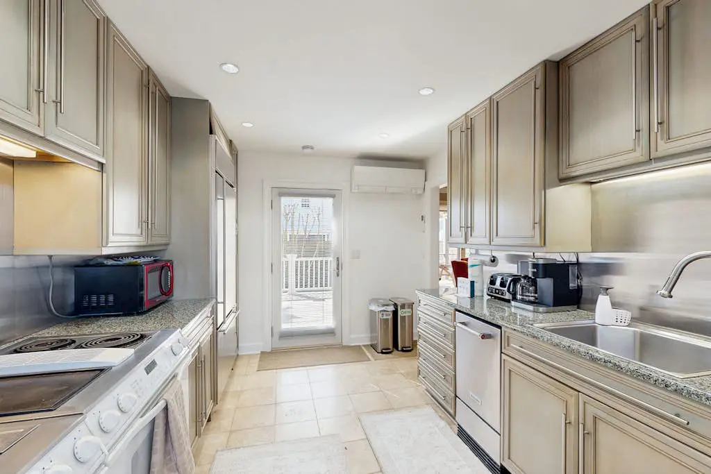 Town of Rehoboth Beach - 38242 Robinson Dr. Unit #1