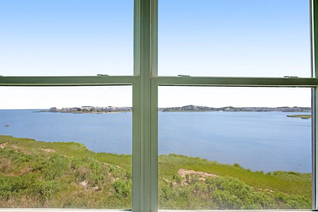 Bethany Bay - 206 Anderson Dr